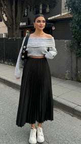 Black plissé long skirt