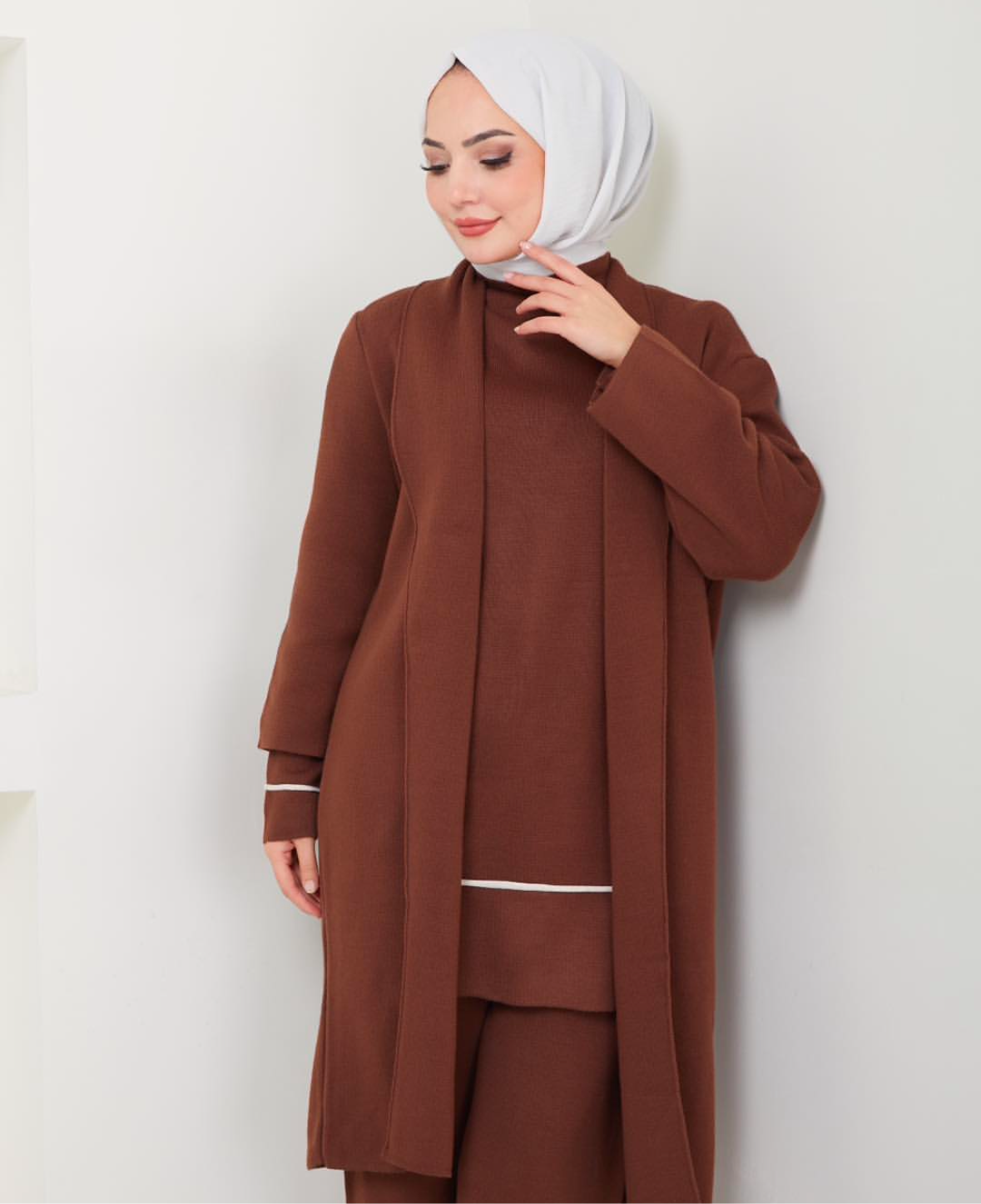 Classy Brown 3pcs Set