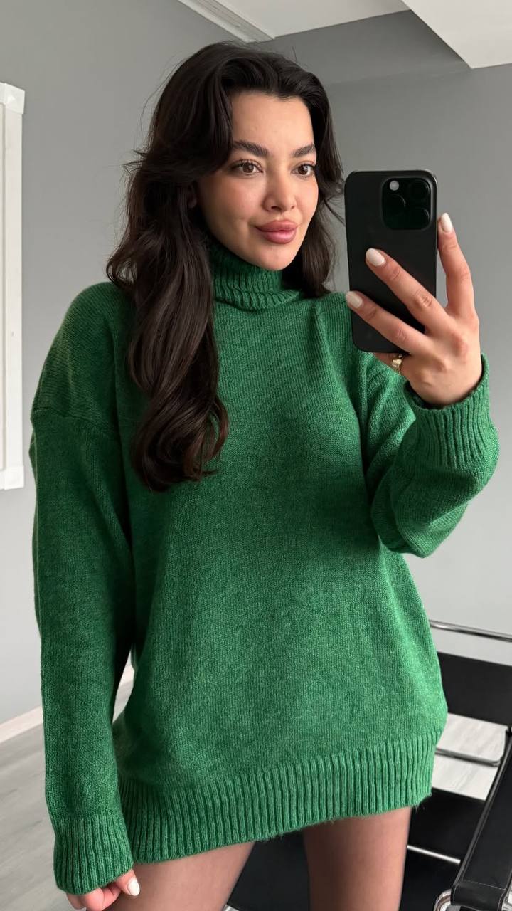 Green Wool Turtleneck Top