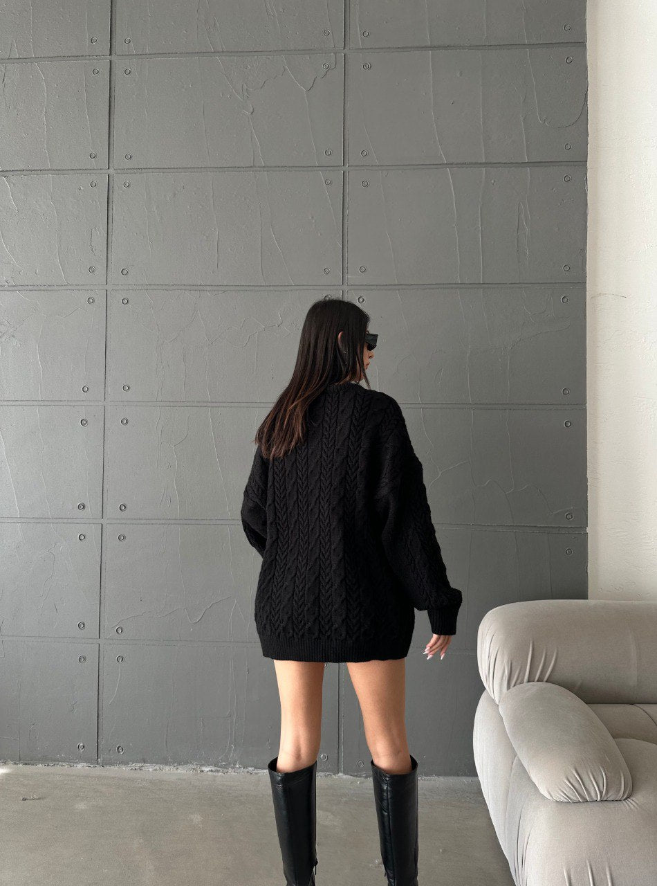 Black knitwear